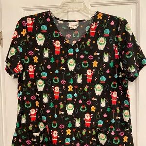 Scrubstar winter scrub top